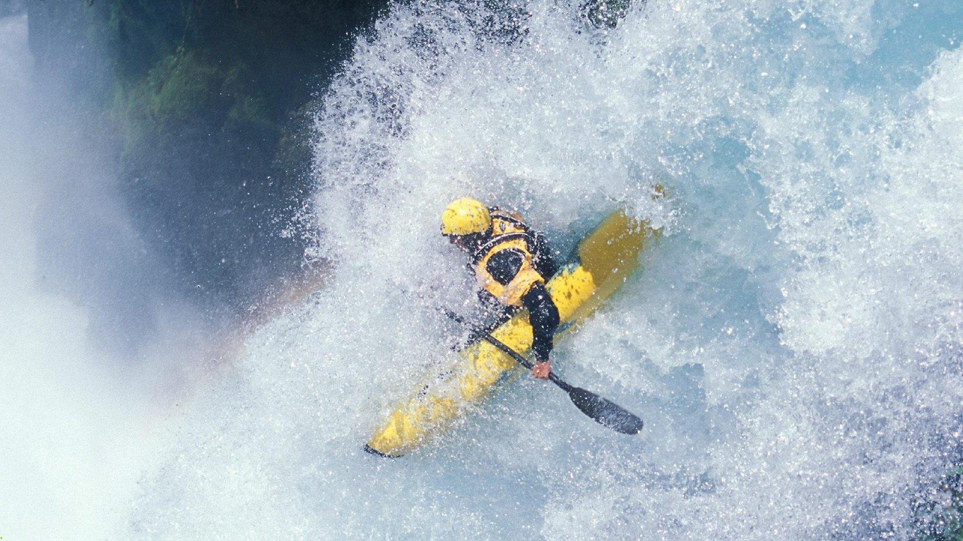 黑马逆袭！无名小将爆冷击败世界冠军，缔造体坛传奇