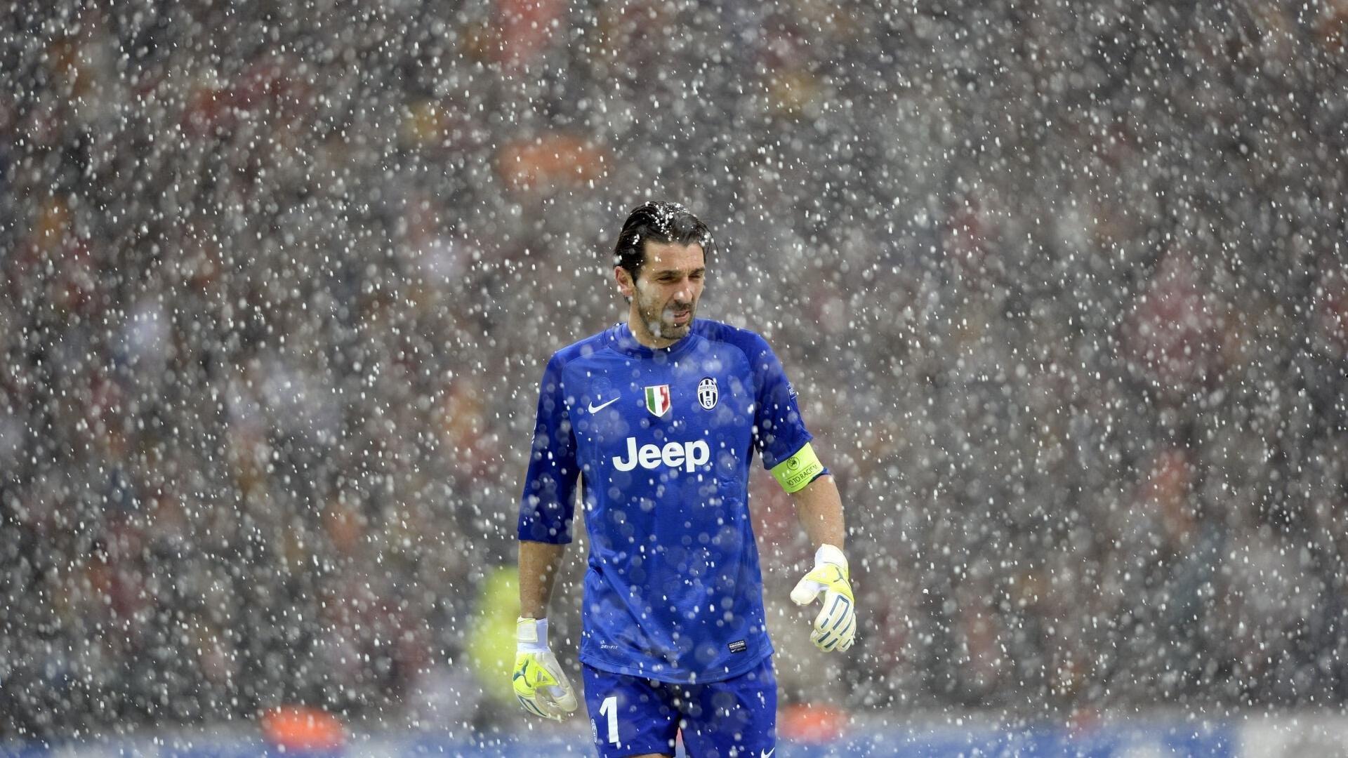 马雷斯卡坦言十人应战之困，本赛季的深刻教训与战术启示